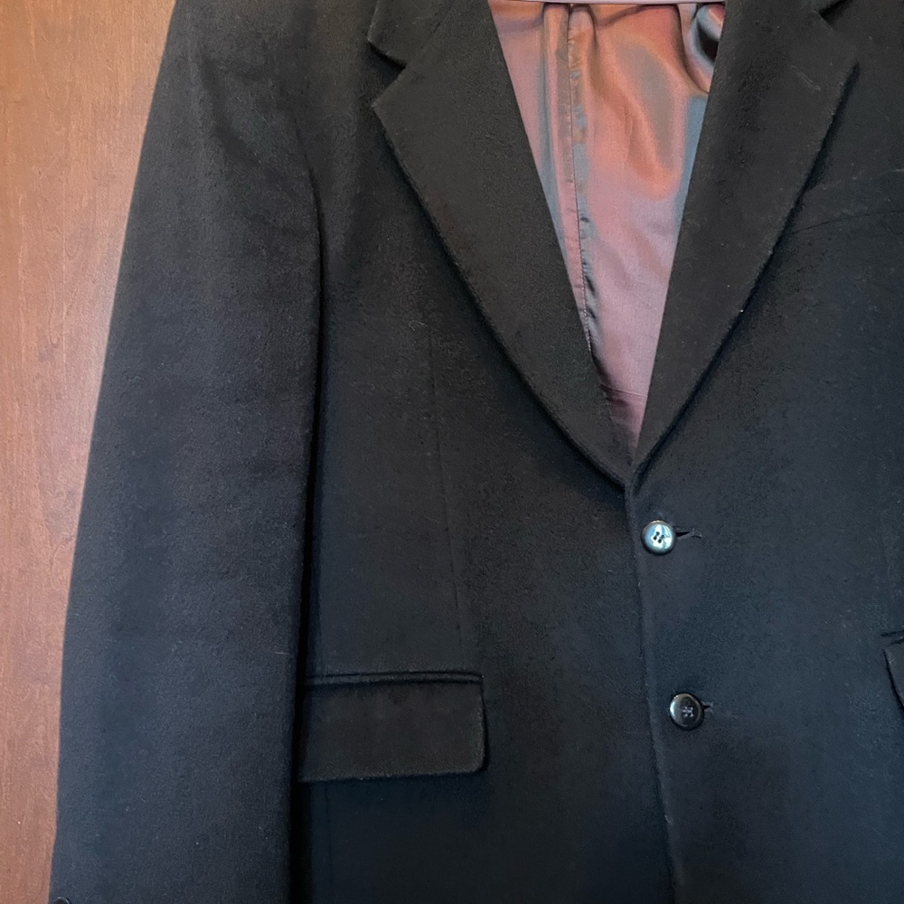 Elegant Wool and Cashmere Black Men's Blazer